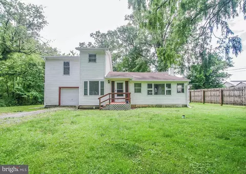 130 Grant St, Oxford, PA 19363
