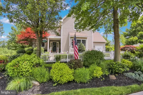 265 Merwood Dr, Morgantown, PA 19543