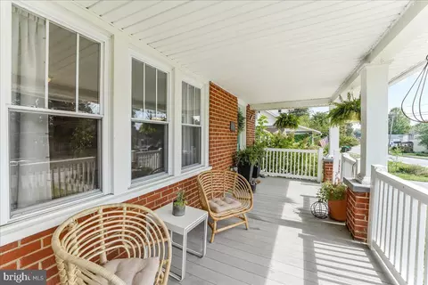 261 E Mount Vernon St, Oxford, PA 19363