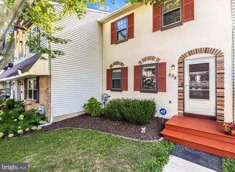 538 Coventry Ln, West Chester, PA 19382