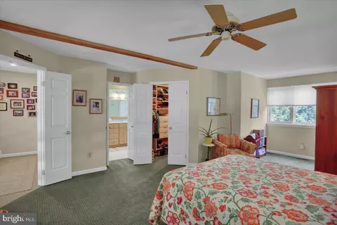 29 Newport Dr, Chesterbrook, PA 19087 photo 33