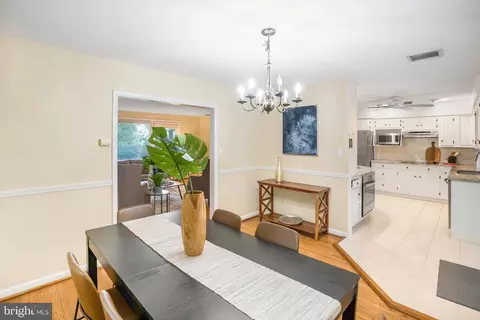 48 Gwen Ln, Devon, PA 19333 photo 6