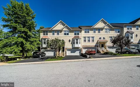 2712 Stockley Ln, Downingtown, PA 19335
