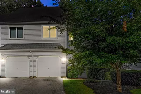 154 S Orchard Ave, Kennett Square, PA 19348