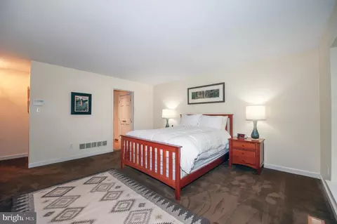 410 Chester Rd, Devon, PA 19333 photo 20