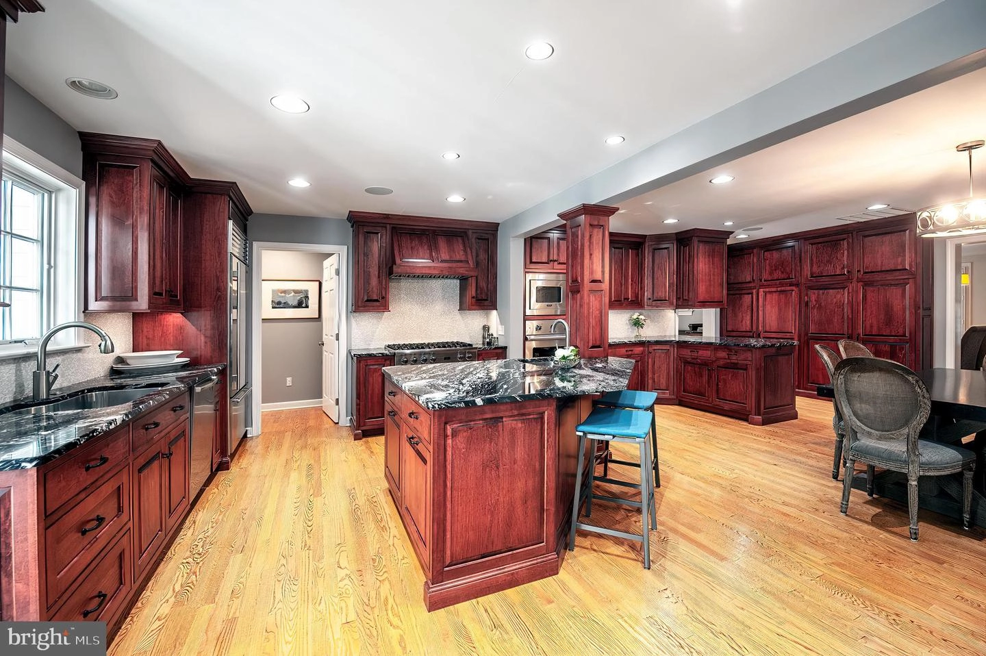 410 Chester Rd, Devon, PA 19333 photo 13