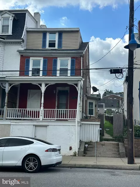 556 Bridge St, Phoenixville, PA 19460