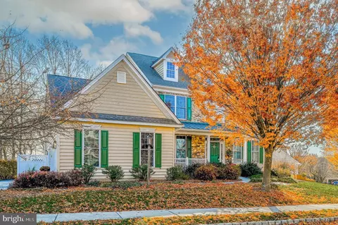 122 N Sidesaddle Ln, Coatesville, PA 19320