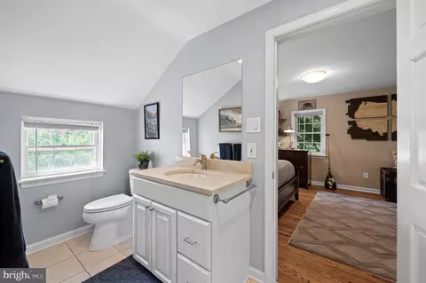 659 Clovelly Ln, Devon, PA 19333 photo 42