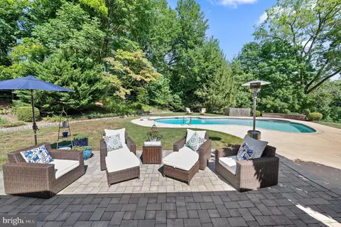 659 Clovelly Ln, Devon, PA 19333 photo 22