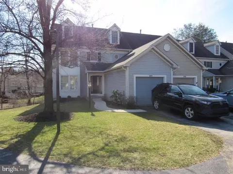 905 Shetland Ct, Chadds Ford, PA 19317
