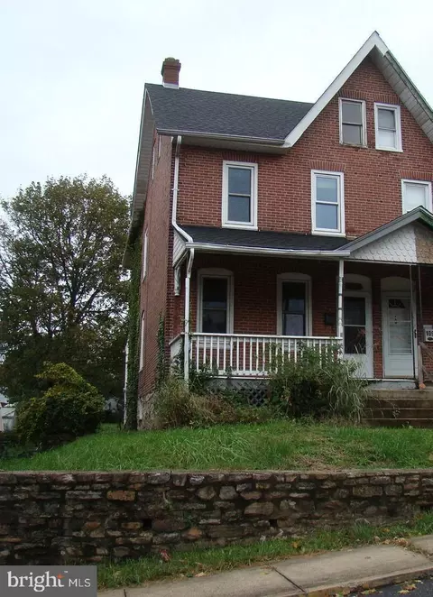 107 S 6th Ave, Coatesville, PA 19320