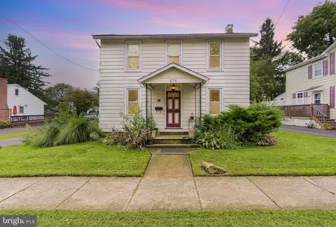 276 E Mount Vernon St, Oxford, PA 19363