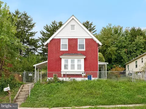 26 Lafayette Ave, Coatesville, PA 19320