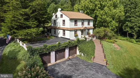 10 Filipi Ln, Landenberg, PA 19350