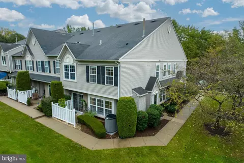 1908 Iris Ct, Phoenixville, PA 19460
