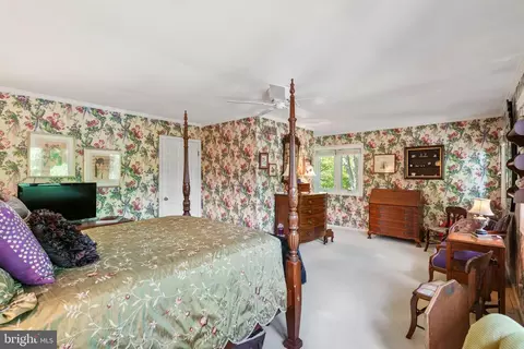 109 Amity Dr, Chesterbrook, PA 19087 photo 17