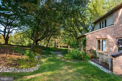 109 Amity Dr, Chesterbrook, PA 19087 photo 26