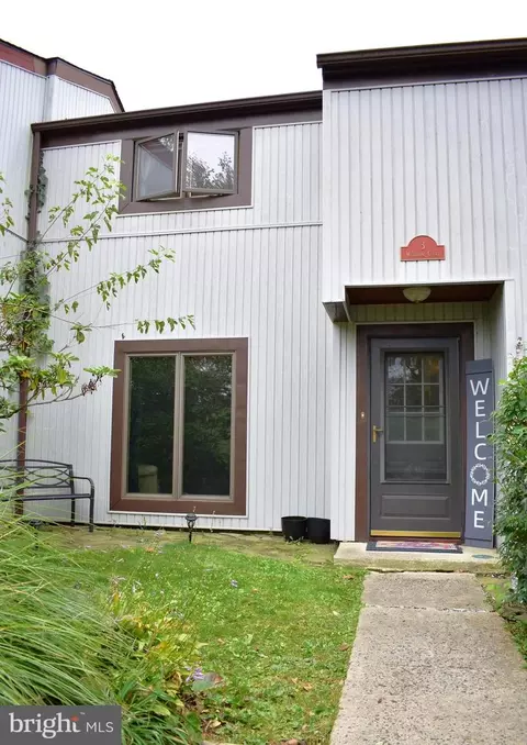 3 Wyndham Ct, Downingtown, PA 19335