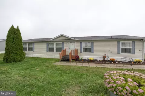 115 Whitetail Ct, Honey Brook, PA 19344