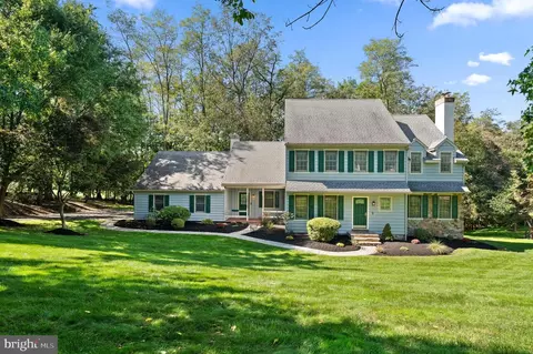 301 Lenape Farm Ln, West Chester, PA 19382