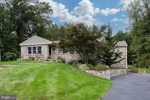 891 Ebelhare Rd, Pottstown, PA 19465