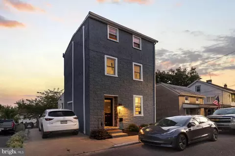 34 Grant St, Phoenixville, PA 19460