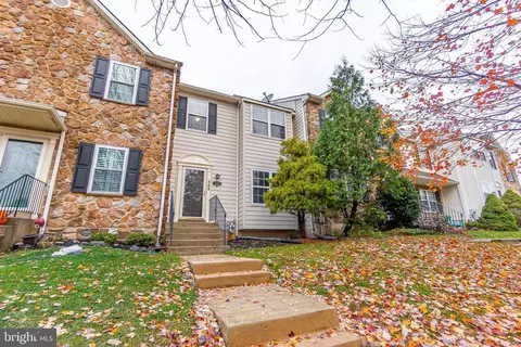 545 Cork Cir, West Chester, PA 19380
