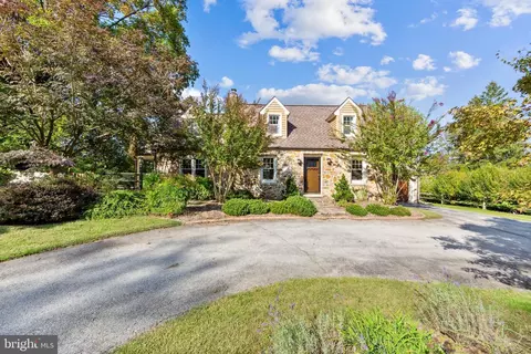 1185 E Kings Hwy, Coatesville, PA 19320