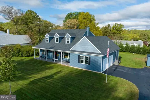 1545 Glenmar Dr, Pottstown, PA 19465