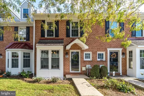 820 Durant Ct, West Chester, PA 19380
