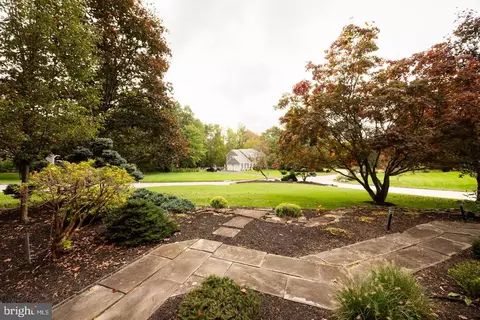 100 Devon Cir, Glenmoore, PA 19343 photo 6