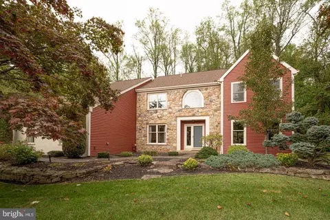 100 Devon Cir, Glenmoore, PA 19343