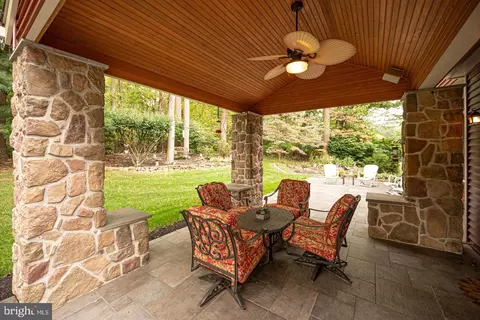 100 Devon Cir, Glenmoore, PA 19343 photo 24
