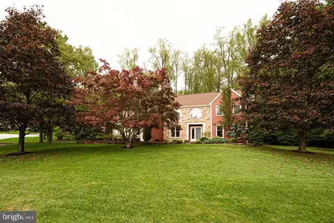 100 Devon Cir, Glenmoore, PA 19343 photo 2