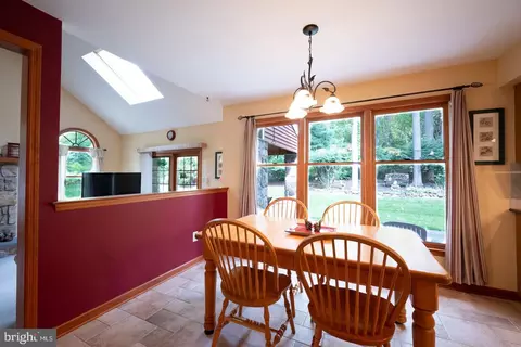 100 Devon Cir, Glenmoore, PA 19343 photo 14