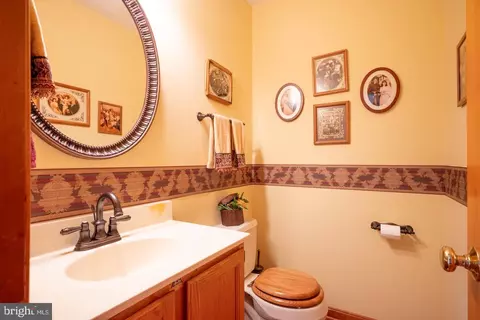 100 Devon Cir, Glenmoore, PA 19343 photo 29