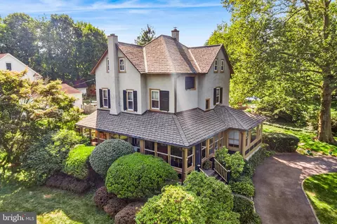 254 Leopard Rd, Berwyn, PA 19312