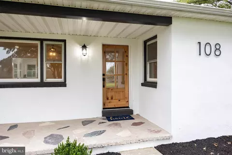 108 School House Ln, Kennett Square, PA 19348