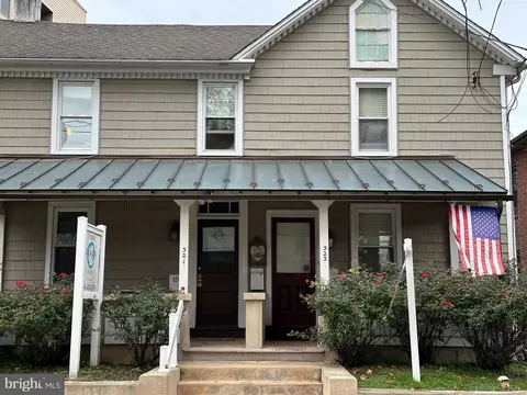 323 E King St, Malvern, PA 19355 photo 1