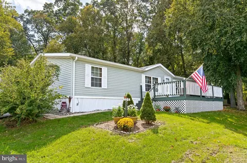 108 Spruce Dr, Nottingham, PA 19362