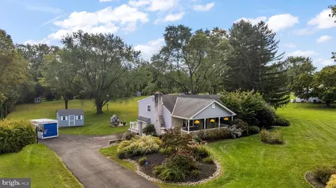 207 Faggs Manor Rd, Cochranville, PA 19330