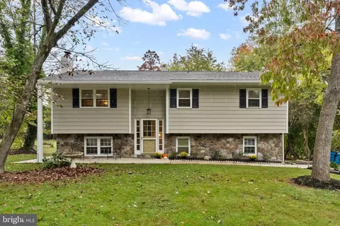 1276 Evergreen Dr, Phoenixville, PA 19460