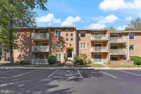 200 Campbell Cir #E9, Downingtown, PA 19335