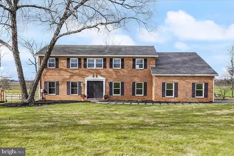 379 Old Limestone Rd, Cochranville, PA 19330
