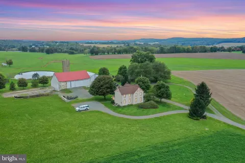 489 N And 493 N Manor Rd, Elverson, PA 19520