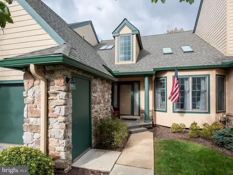 1296 Robynwood Ln, West Chester, PA 19380