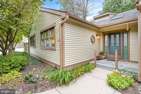 658 Heatherton Ln, West Chester, PA 19380