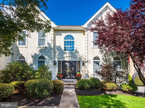 20 Sheffield Ct, Phoenixville, PA 19460