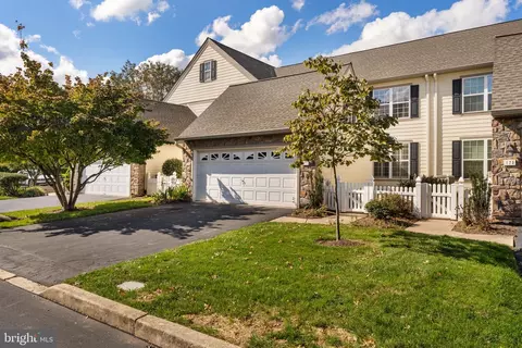 177 Stewarts Ct, Phoenixville, PA 19460